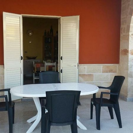 Casa Vacanza Via Lazio Торре-Лапилло Экстерьер фото