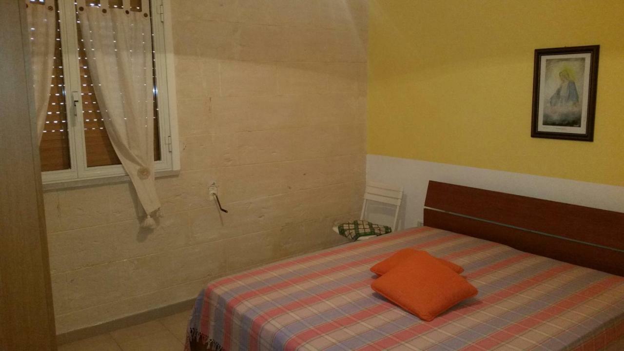 Casa Vacanza Via Lazio Торре-Лапилло Экстерьер фото